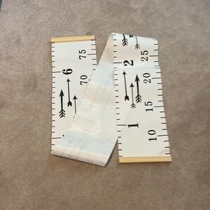 6’ Hanging Flexible Height Chart